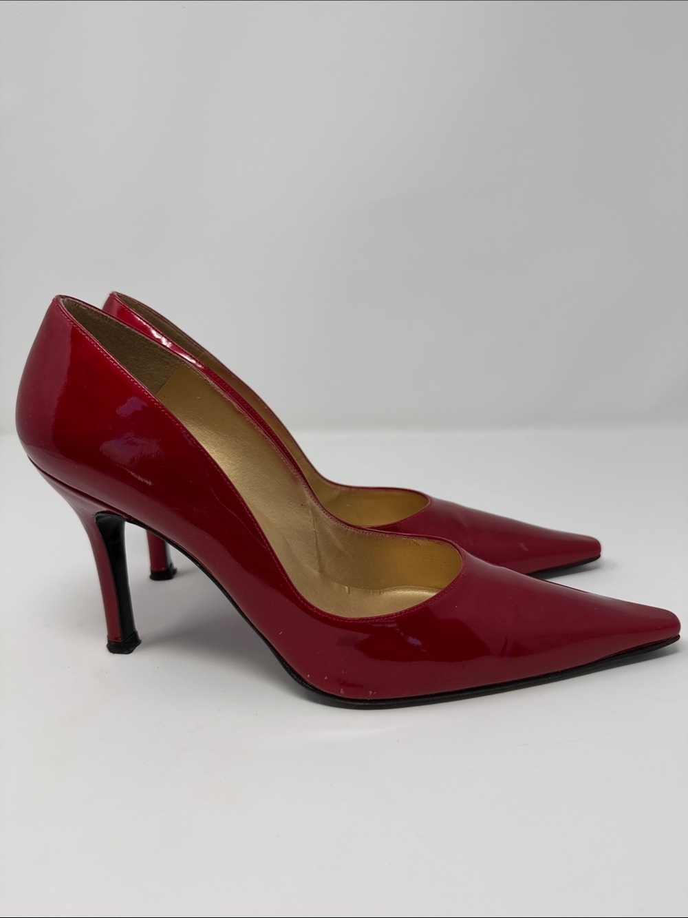 Stuart Weitzman Red Patent Pointed-Toe Pumps - Picture 4 of 10